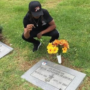 Meet your Posher, Dolla